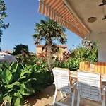Vesna 812 Apartamento *