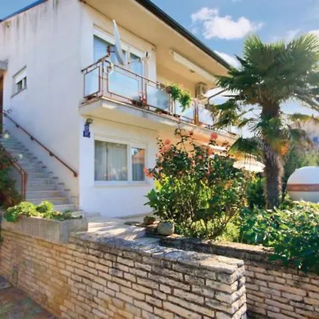 Apartament Vesna 812